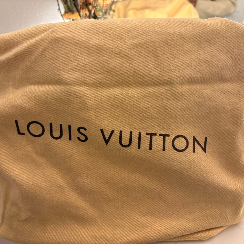 Louis Vuitton Orange Patent Leather Satchel - Picture 8 of 8